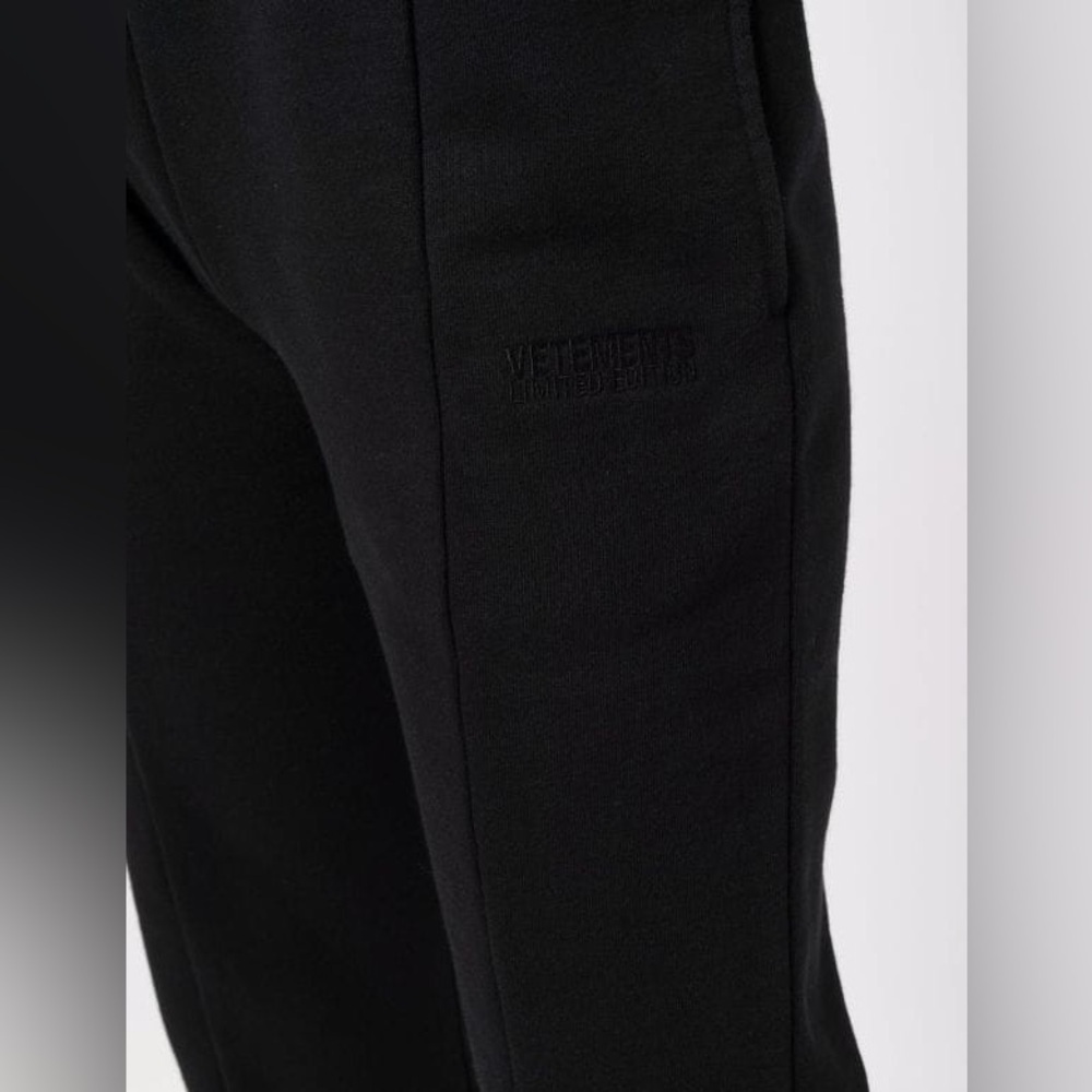 Sold Vetements Luxury Smart Track Trousers Sweatpants Medium NWT - Picture 4 of 16